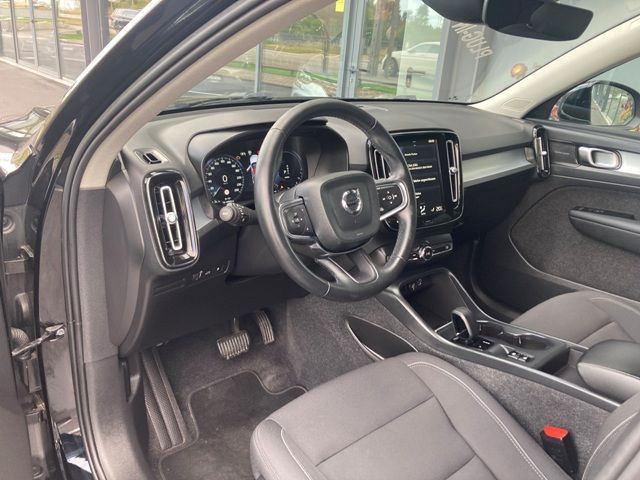 volvo-xc40-2022-hibrido-a-gasolina-1477cc