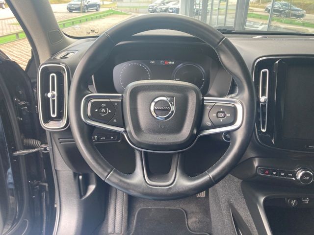 volvo-xc40-2022-hibrido-a-gasolina-1477cc