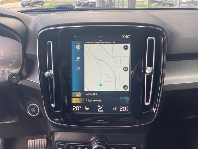 volvo-xc40-2022-hibrido-a-gasolina-1477cc