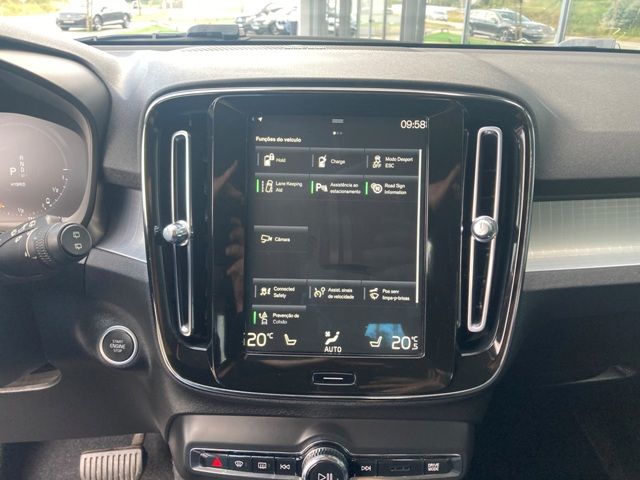 volvo-xc40-2022-hibrido-a-gasolina-1477cc
