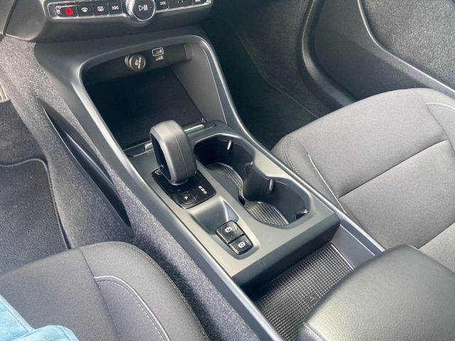 volvo-xc40-2022-hibrido-a-gasolina-1477cc