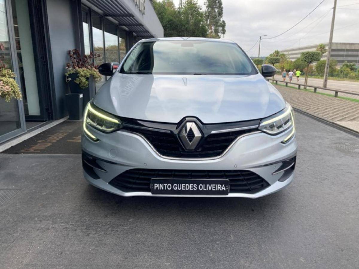 renault-megane-2022-diesel-1461cc