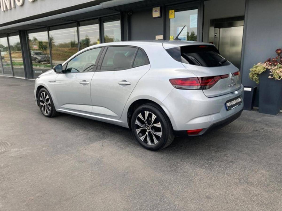 renault-megane-2022-diesel-1461cc