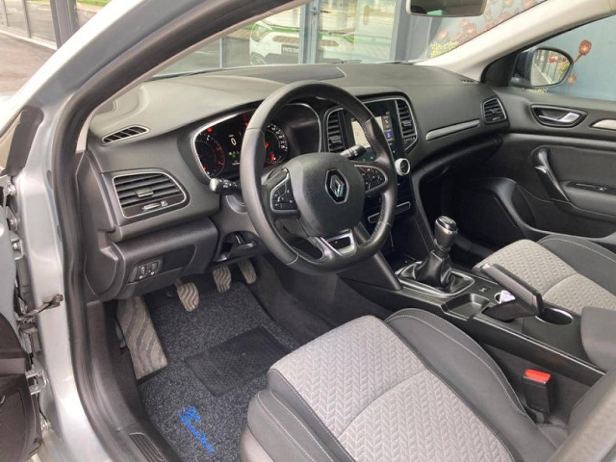 renault-megane-2022-diesel-1461cc