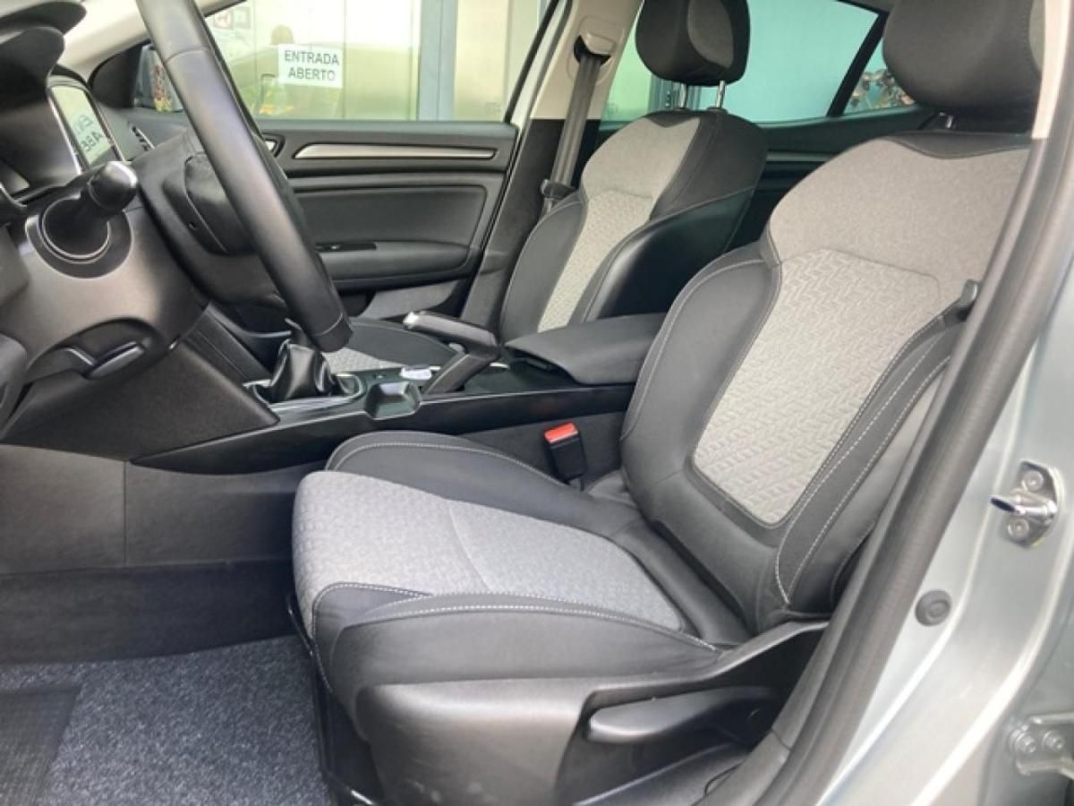 renault-megane-2022-diesel-1461cc