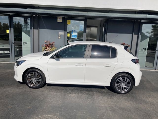 peugeot-208-2022-diesel-1499cc