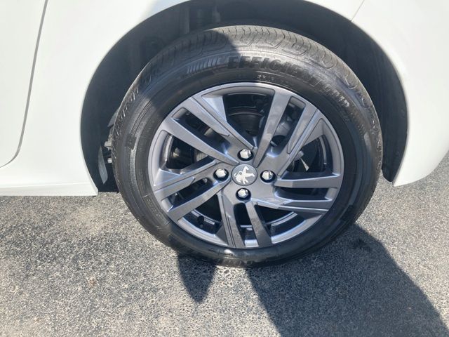 peugeot-208-2022-diesel-1499cc