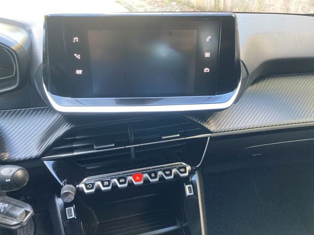peugeot-208-2022-diesel-1499cc
