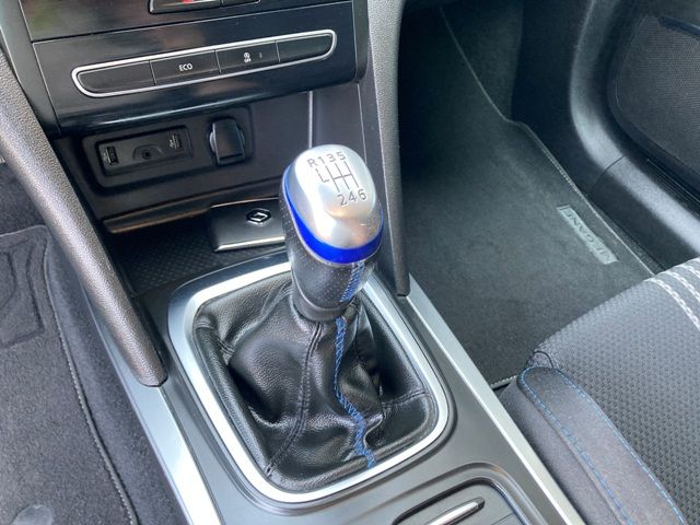 renault-megane-sport-tourer-2020-diesel-1461cc