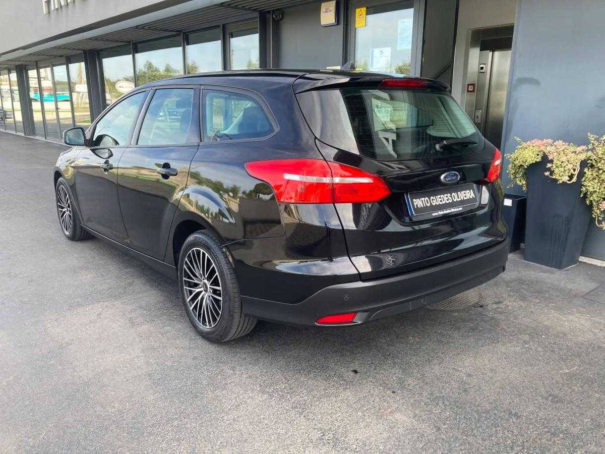 ford-focus-sw-2018-diesel-1499cc