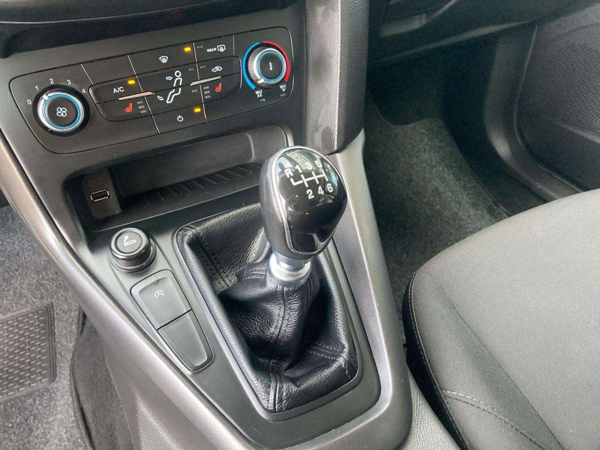 ford-focus-sw-2018-diesel-1499cc