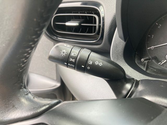 toyota-yaris-2022-gasolina-998cc