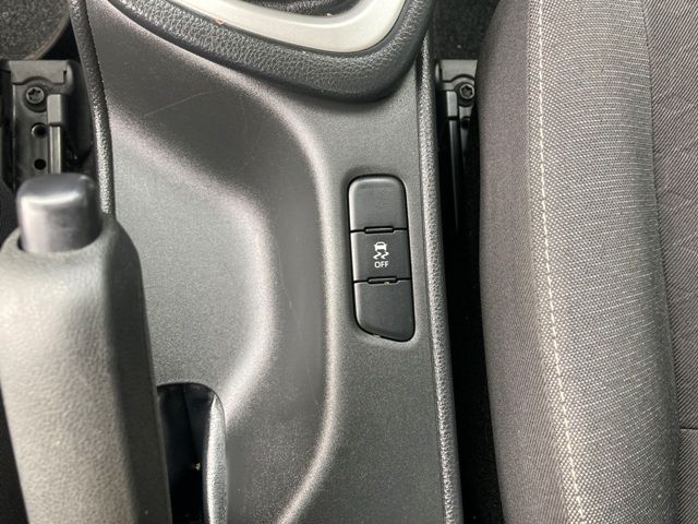 toyota-yaris-2022-gasolina-998cc