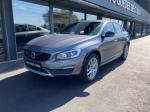 volvo-v60-cross-country-2017-diesel-1969cc