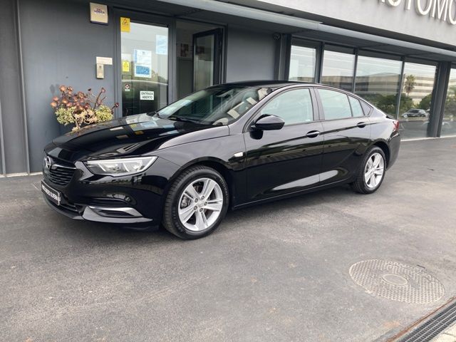 opel-insignia-grand-sport-2018-diesel-1598cc