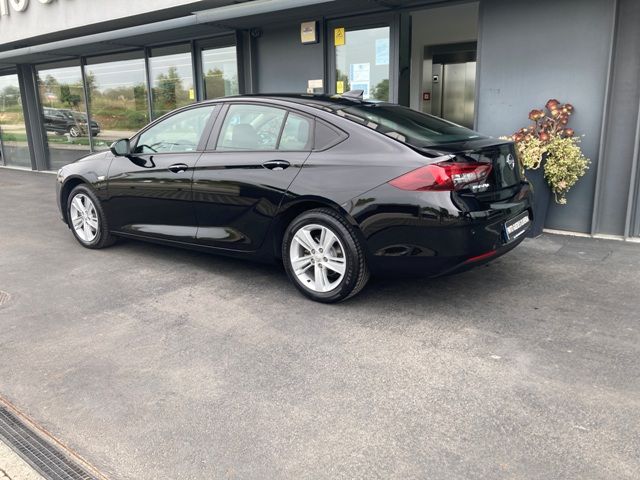 opel-insignia-grand-sport-2018-diesel-1598cc