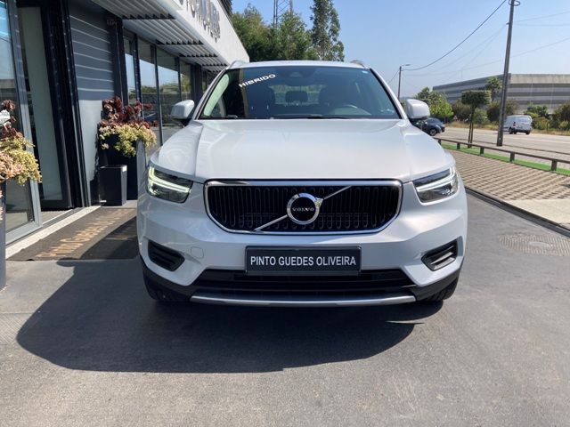 volvo-xc40-2020-hibrido-a-gasolina-1477cc