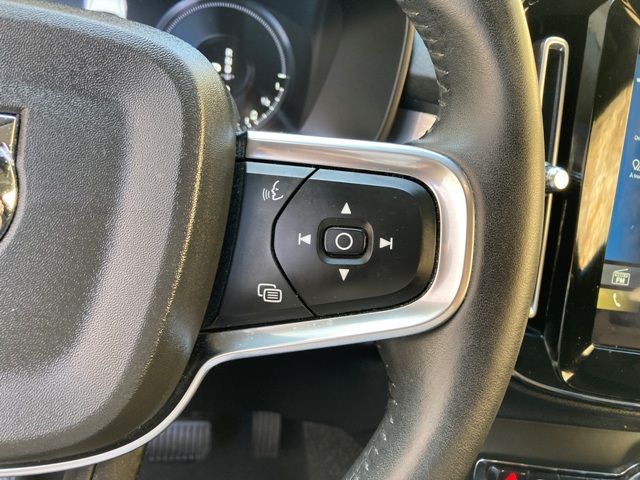 volvo-xc40-2020-hibrido-a-gasolina-1477cc