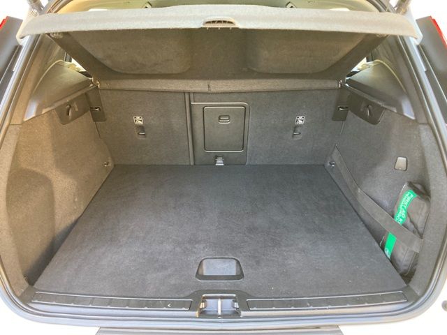 volvo-xc40-2020-hibrido-a-gasolina-1477cc