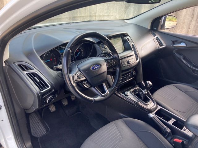 ford-focus-sw-2018-diesel-1499cc