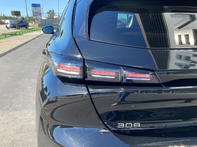 peugeot-308-2024-gasolina-1199cc