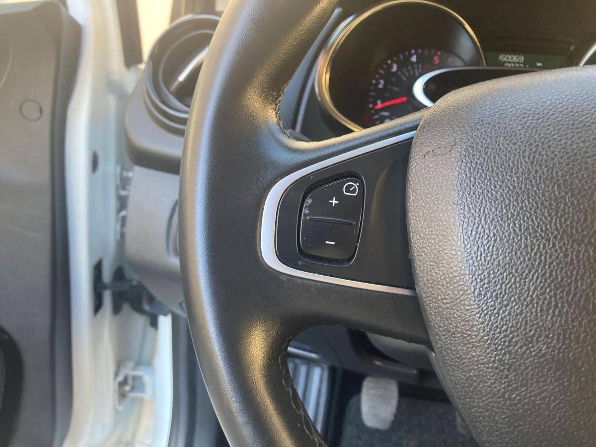 renault-clio-sport-tourer-2019-diesel-1461cc