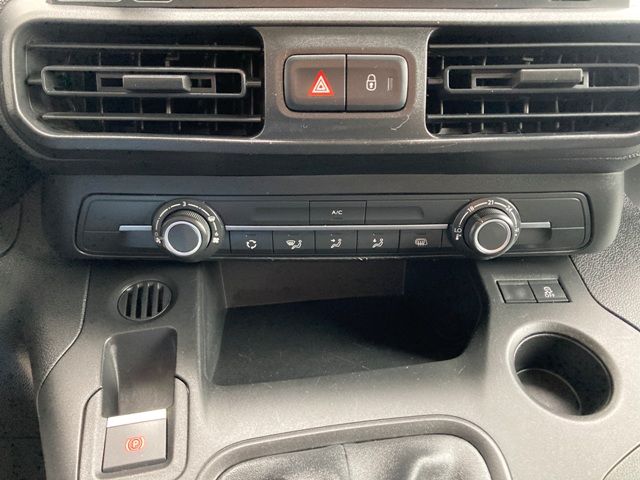 citroen-berlingo-2021-diesel-1500cc