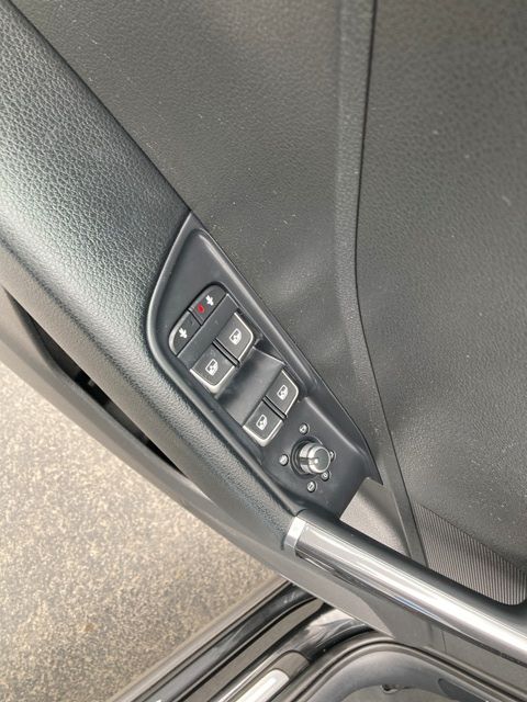 audi-q2-2018-diesel-1598cc