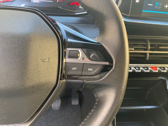 peugeot-208-2023-gasolina-1199cc