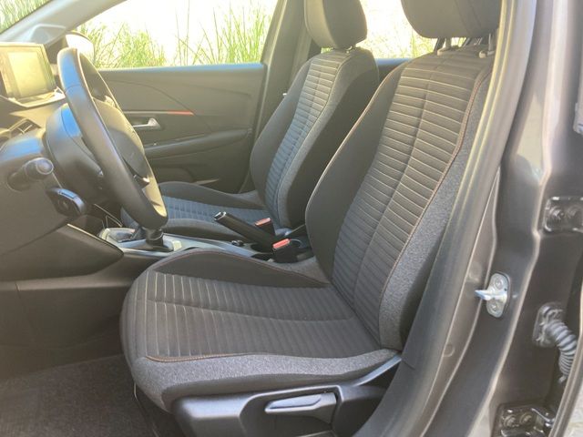 peugeot-208-2023-gasolina-1199cc