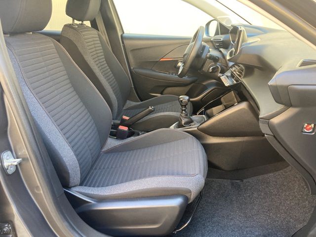 peugeot-208-2023-gasolina-1199cc