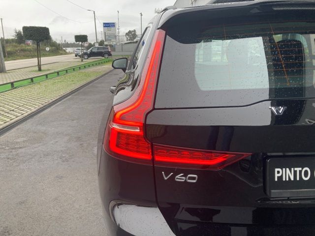 volvo-v60-2022-gasolina-1969cc