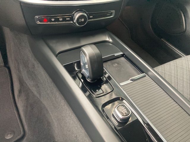 volvo-v60-2022-gasolina-1969cc