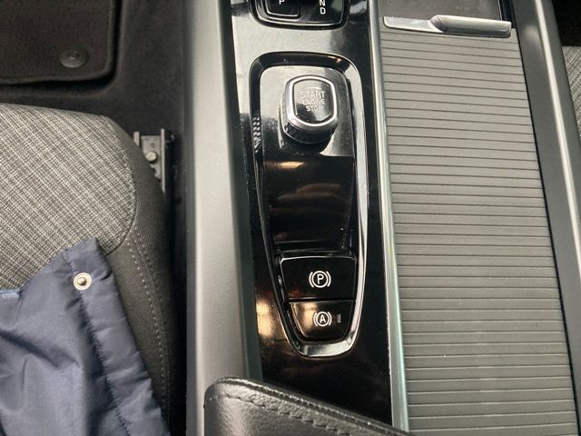 volvo-v60-2022-gasolina-1969cc