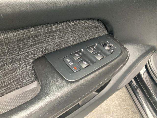 volvo-v60-2022-gasolina-1969cc