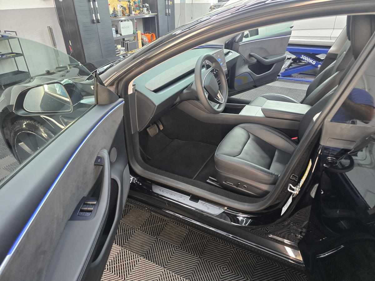 tesla-model-3-long-range-awd-2024-eletrico