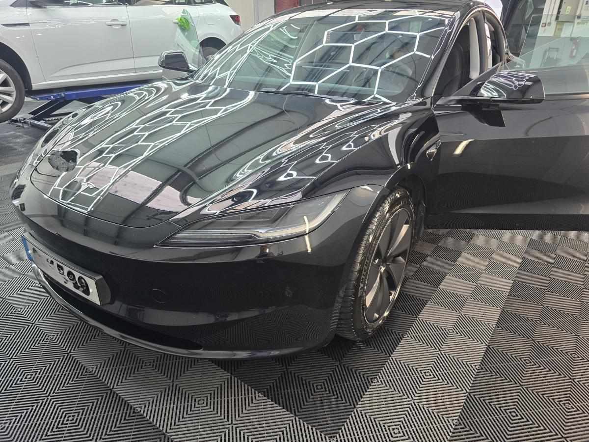 tesla-model-3-long-range-awd-2024-eletrico