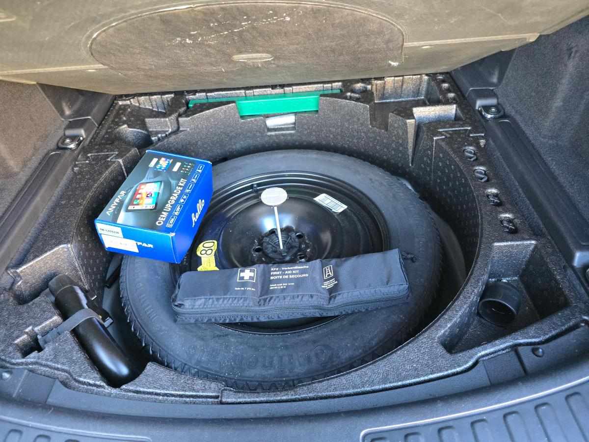 land-rover-discovery-sport-2-0-td4-awd-2019-diesel-1999cc