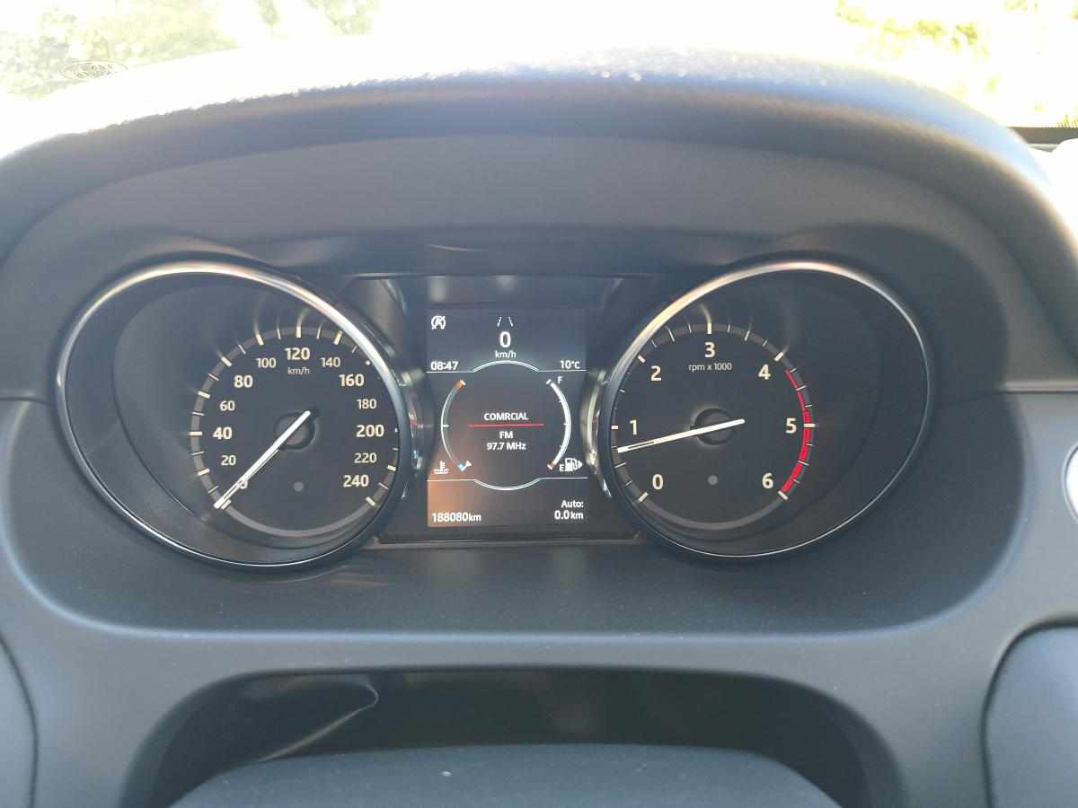 land-rover-discovery-sport-2-0-td4-awd-2019-diesel-1999cc
