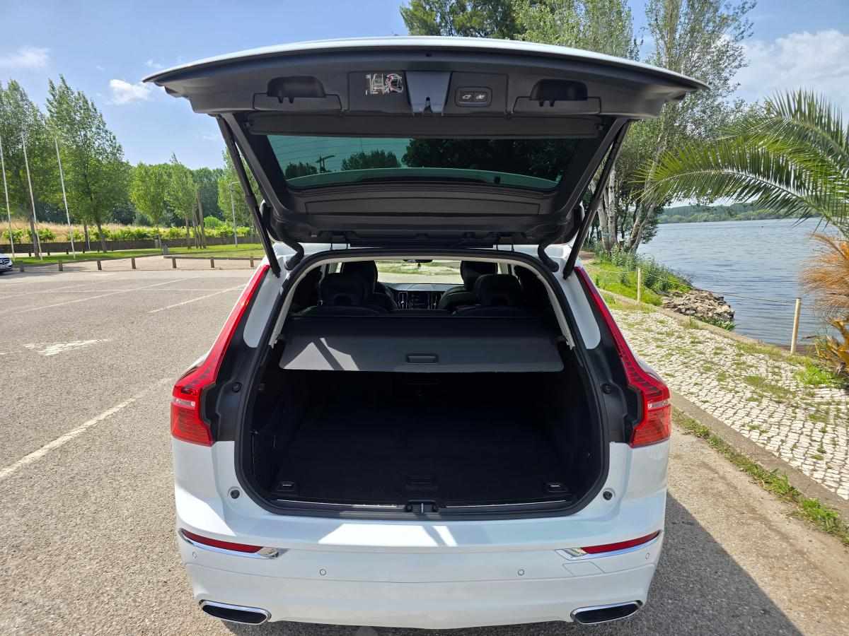 volvo-xc60-2-0-t8-twin-engine-2018-gasolina-1969cc