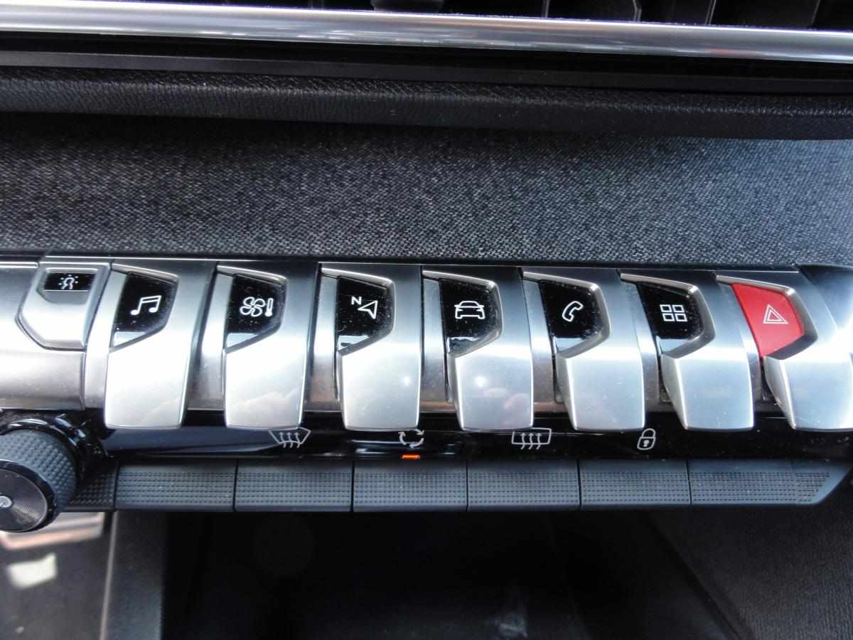 peugeot-3008-2-0-bluehdi-2018-diesel-1997cc