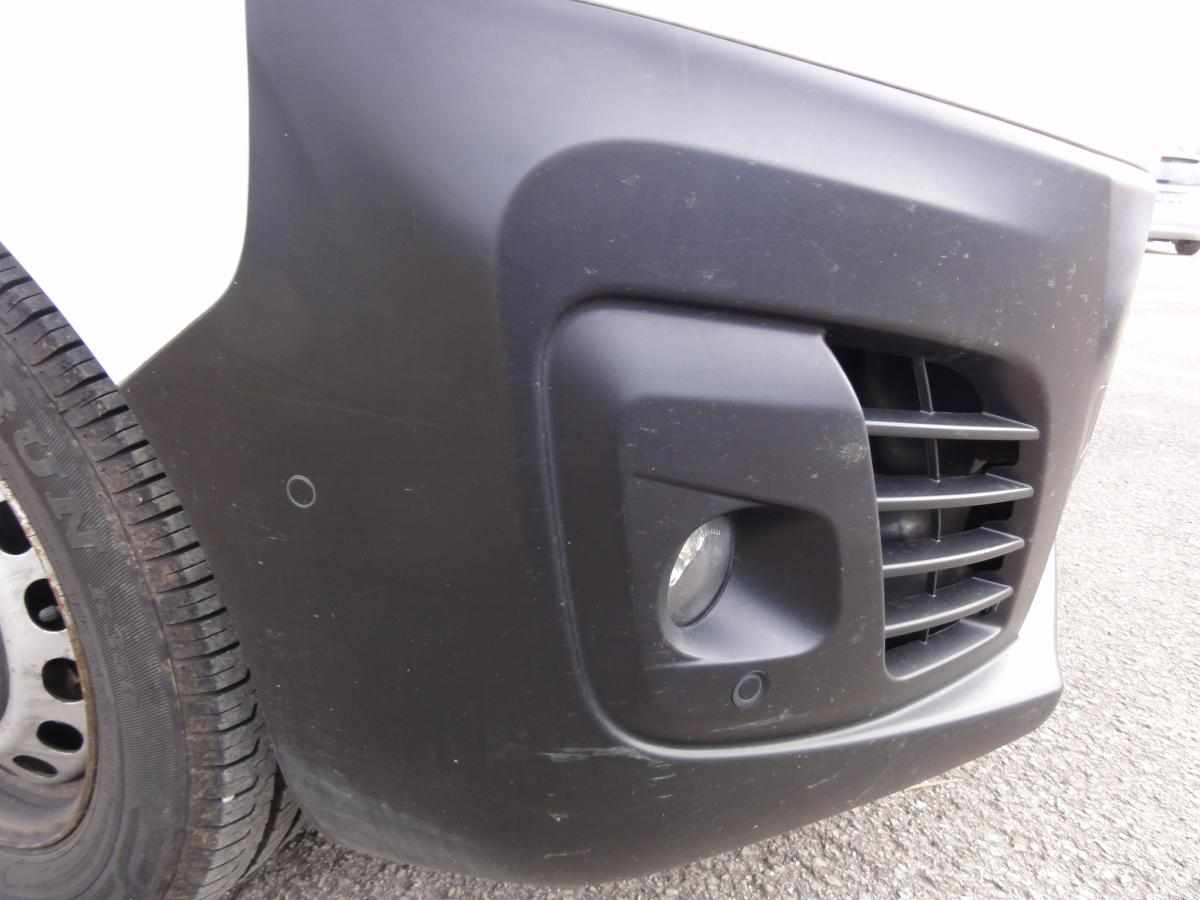 opel-vivaro-1-5-2019-diesel-2464cc