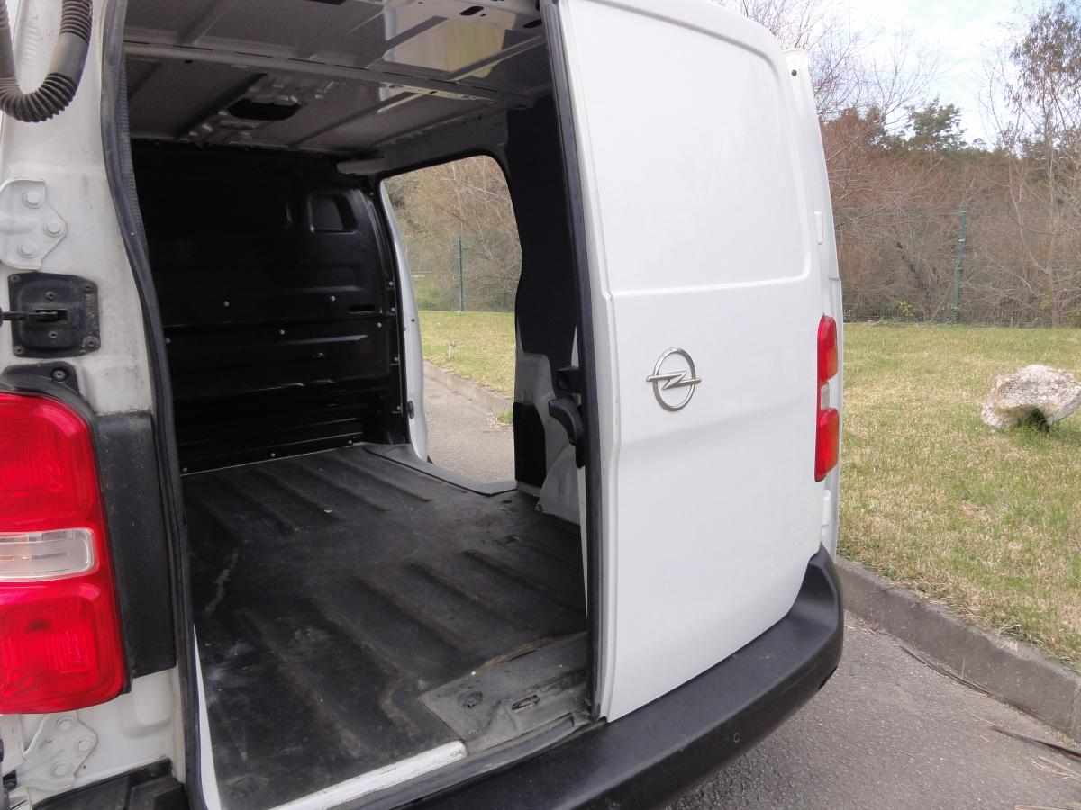 opel-vivaro-1-5-2019-diesel-2464cc