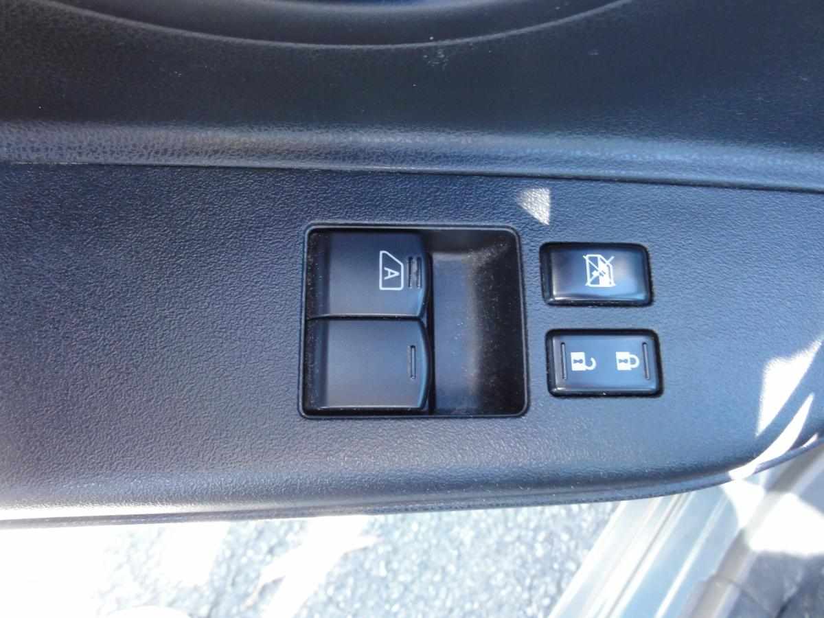 nissan-micra-1-2-2017-gasolina-1198cc