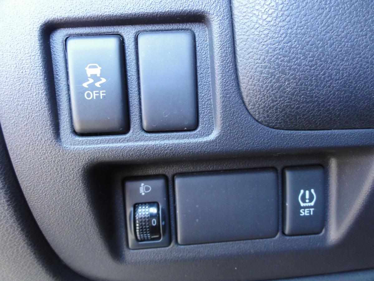 nissan-micra-1-2-2017-gasolina-1198cc