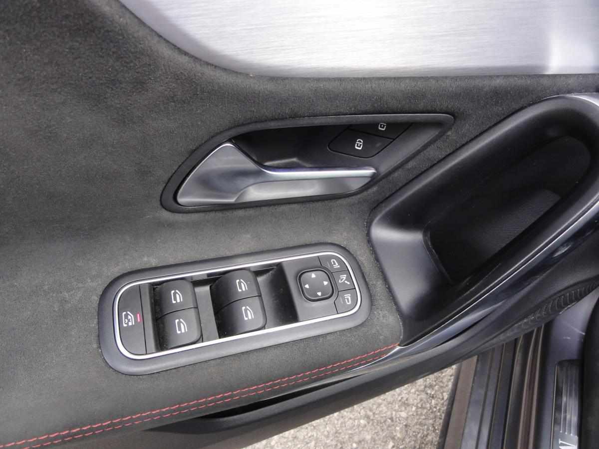 mercedes-benz-cla-200-2020-gasolina-1332cc