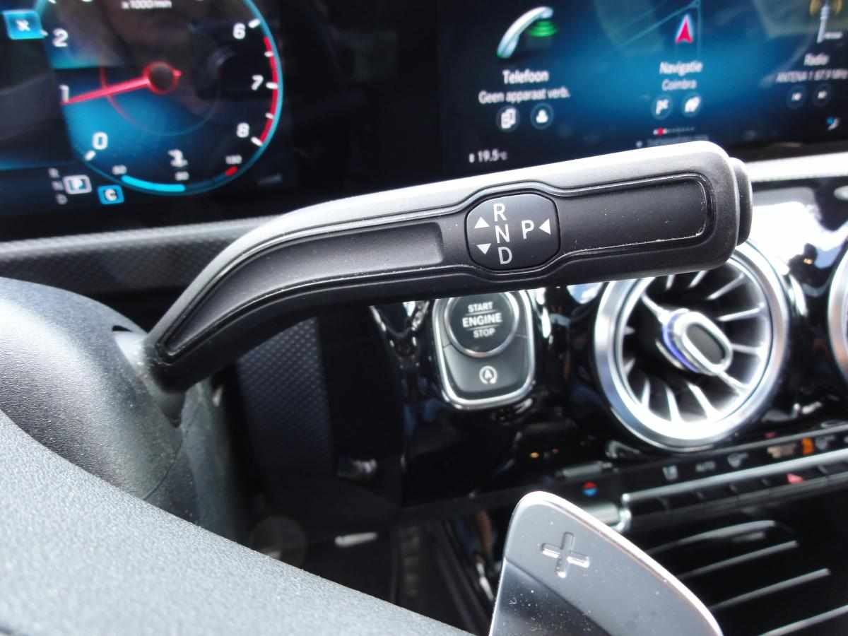 mercedes-benz-cla-200-2020-gasolina-1332cc