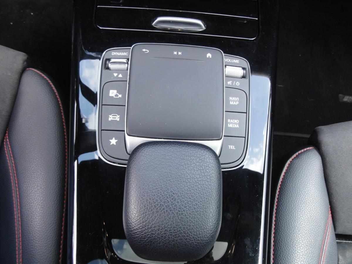 mercedes-benz-cla-200-2020-gasolina-1332cc