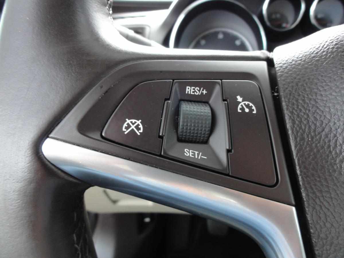 opel-insignia-2-0-cdti-2009-diesel-1956cc