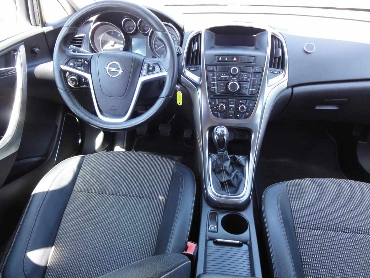 opel-astra-1-7-cdti-2010-diesel-1686cc